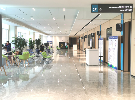 乌鲁木齐爱尔眼科和普瑞哪家好