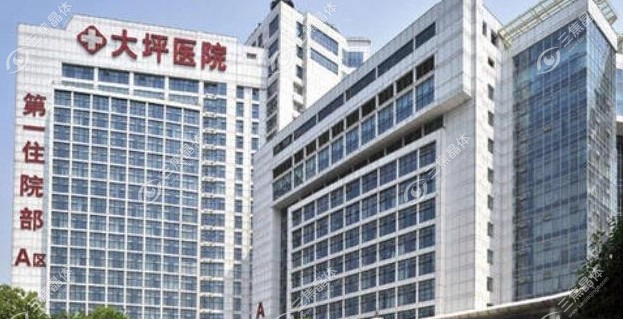 重庆医院近视手术价格9800元起