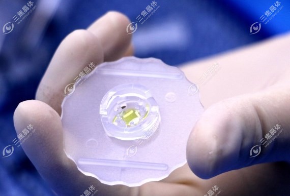 德国蔡司三焦点人工晶体的优缺点