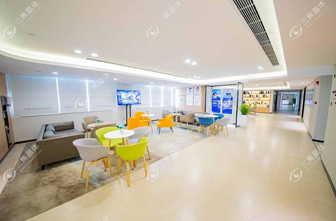 深圳深东爱尔眼科医院是深圳爱尔眼科医院的分店
