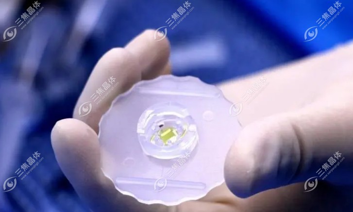 更换人工晶体后眼睛怕光吗www.sanjiaojingti.com