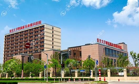 到汾阳路五官科医院眼科坐地铁几号线?7/11号线…附门诊时间