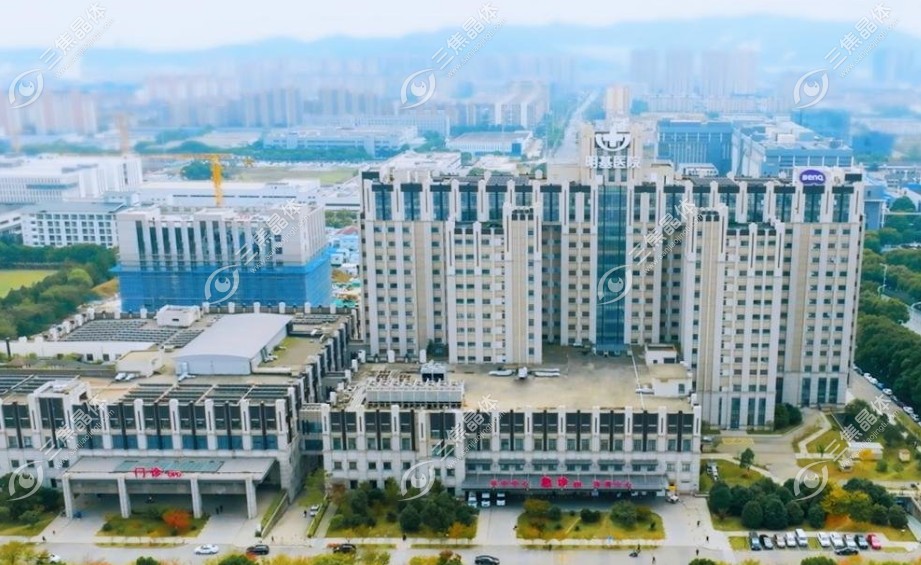 苏州明基医院眼科激光手术怎么样?汪俊/张晓峰医生看近视技术强